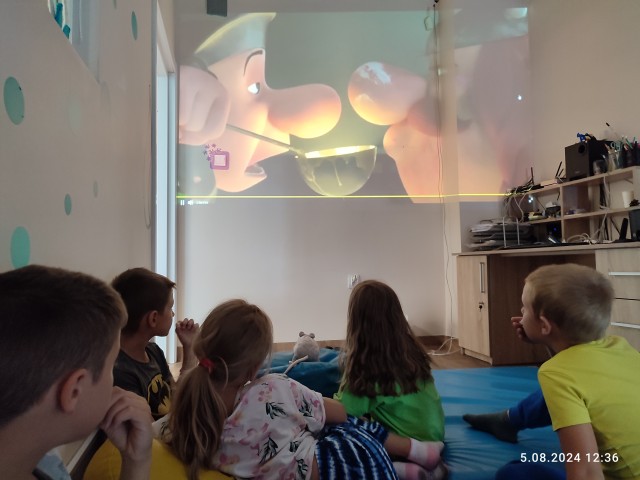 Bajka i popcorn - Wakacje 2024 - ŚWIETLICA ŚRODOWISKOWA W LIBIĄŻU