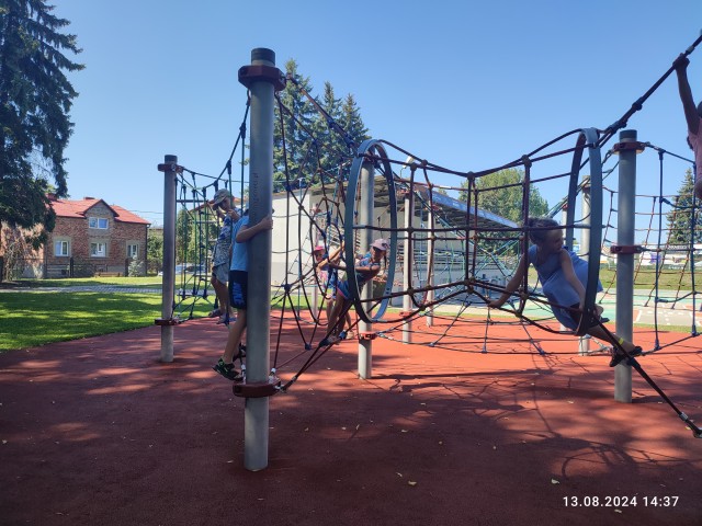 Plac zabaw - Wakacje 2024 - ŚWIETLICA ŚRODOWISKOWA W LIBIĄŻU
